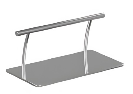 N - Footrests